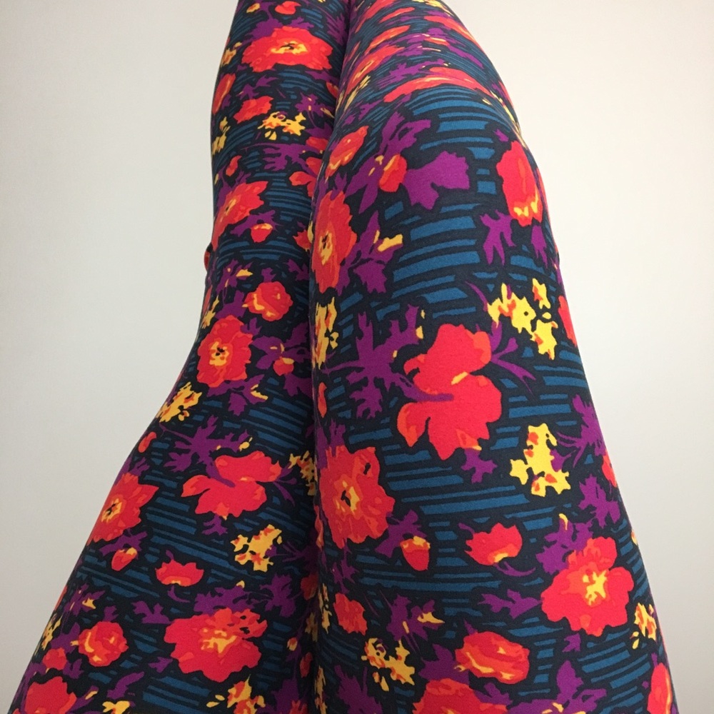 2/$20 TC Floral Leggings